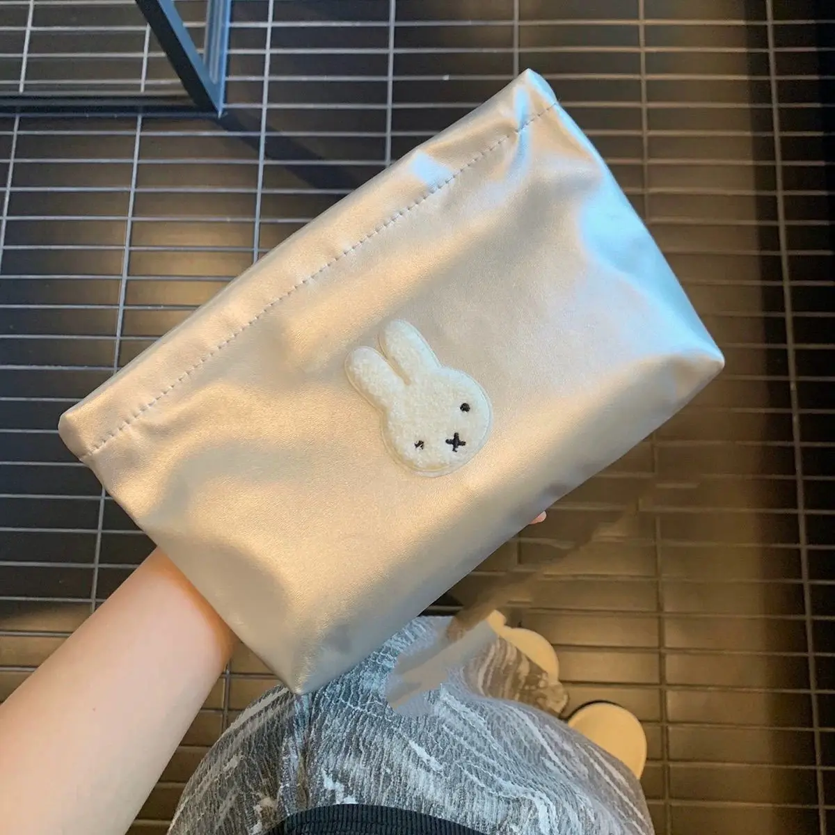 Cartoon afbeelding Nijntje mak - Women'S Xl Bags recensie en prijs
