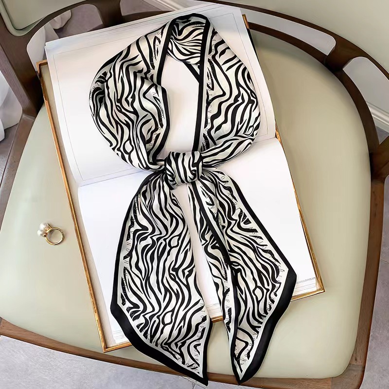Luxe Zebra Print Zijden Vierka - Women Bags Online recensie en prijs
